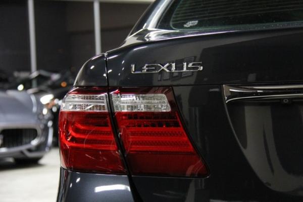 New-2007-Lexus-LS-460-LWB-L