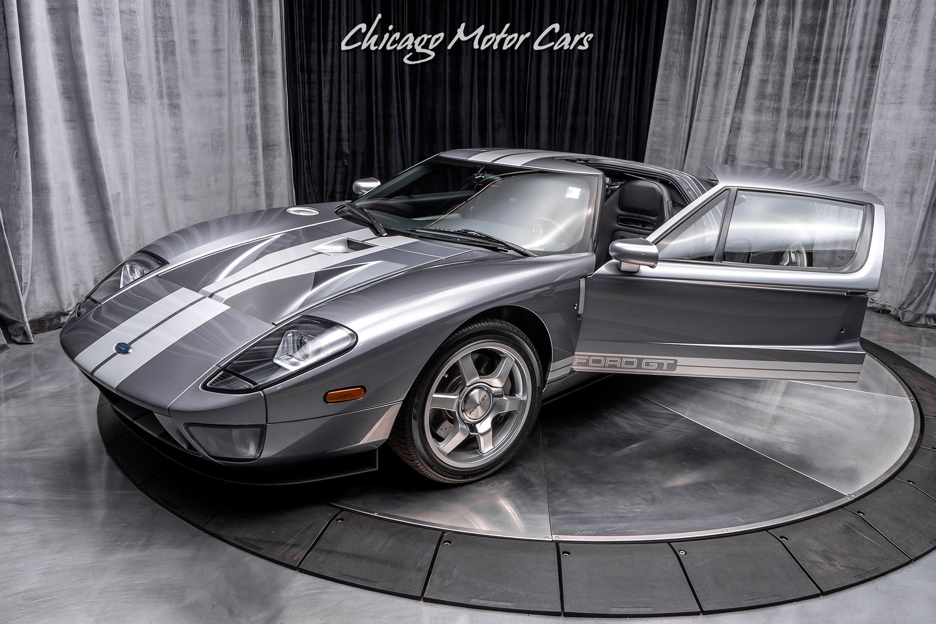 Used-2006-Ford-GT-Coupe-1-OF-541-TUNGSTEN-GREY-METALLIC-ONLY-5K-MILES