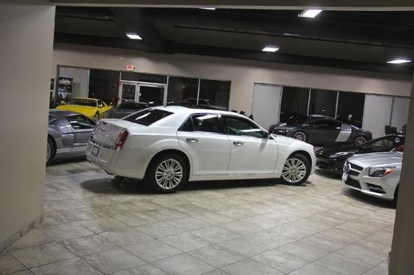 New-2013-Chrysler-300C-AWD