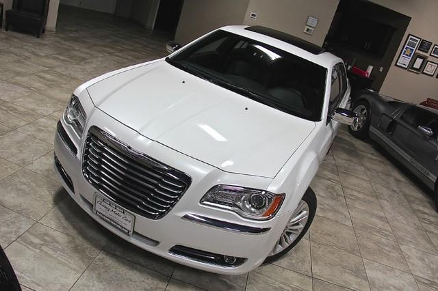 New-2013-Chrysler-300C-AWD