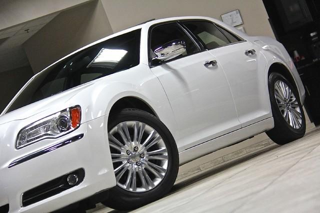 New-2013-Chrysler-300C-AWD