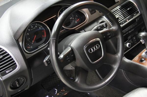 New-2007-Audi-Q7-Premium-Quattro-36-Premium-quattro