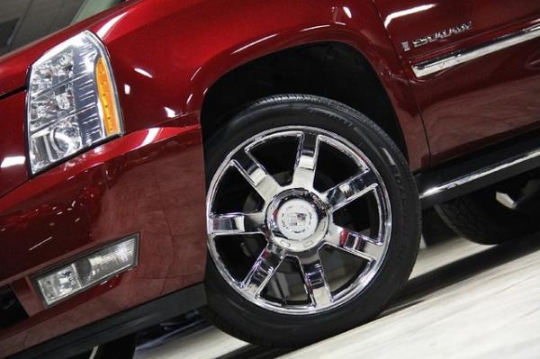 New 2008 Cadillac Escalade for sale Sold at Chicago Motor Cars in West Chicago IL 60185 3