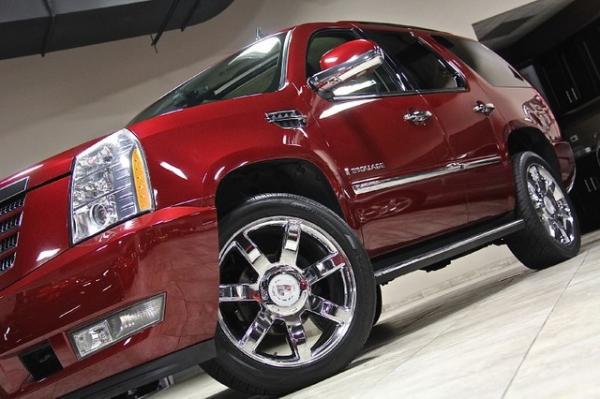 New 2008 Cadillac Escalade for sale Sold at Chicago Motor Cars in West Chicago IL 60185 4