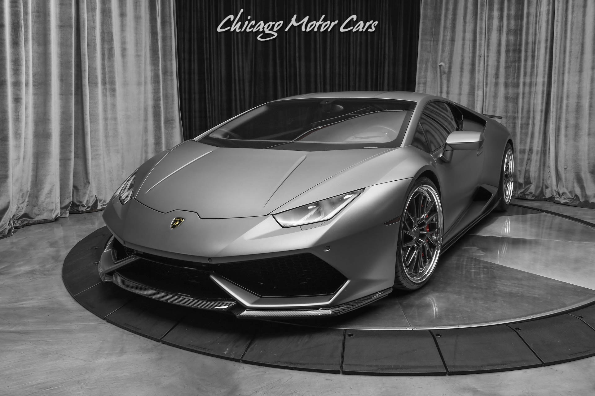 Used-2015-Lamborghini-Huracan-LP-610-4-Coupe-Twin-Turbo-Carbon-Fiber-ANRKY-Wheels-Hot-Color-Combo