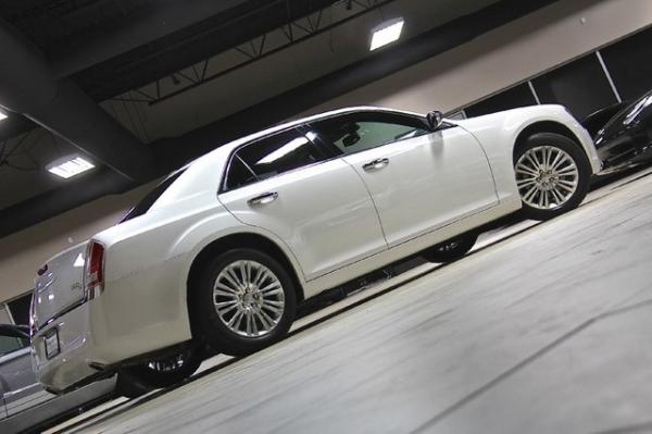 New-2013-Chrysler-300C-AWD-C