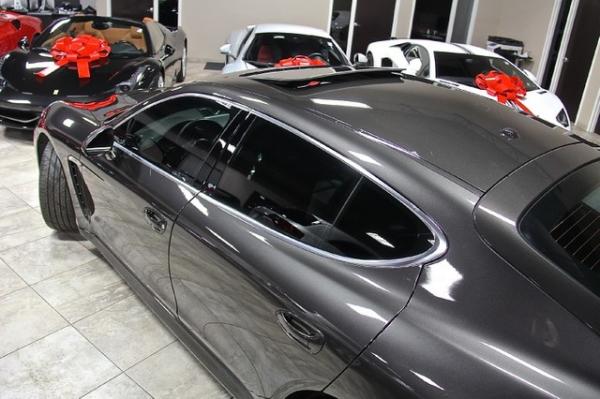 New-2010-Porsche-Panamera-4S