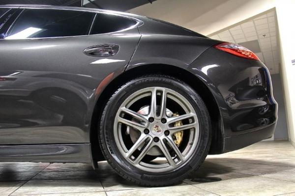 New-2010-Porsche-Panamera-4S