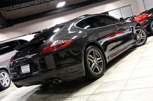 New-2010-Porsche-Panamera-4S