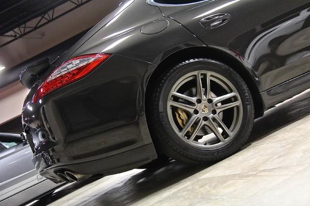 New-2010-Porsche-Panamera-4S