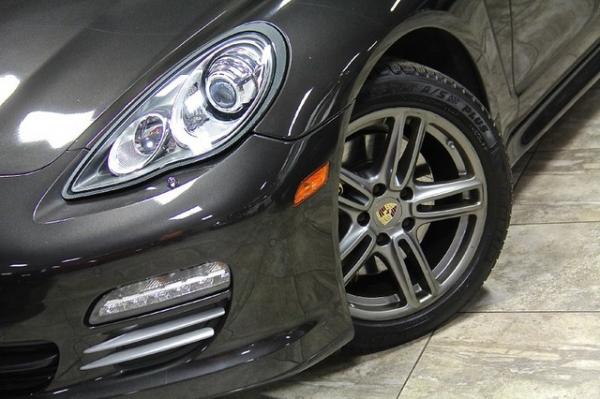 New 2010 Porsche Panamera 4S for sale Sold at Chicago Motor Cars in West Chicago IL 60185 5