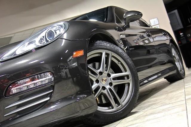 New-2010-Porsche-Panamera-4S