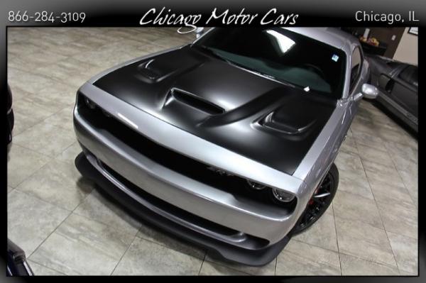 Used-2015-Dodge-Challenger-SRT-Hellcat-SRT-Hellcat