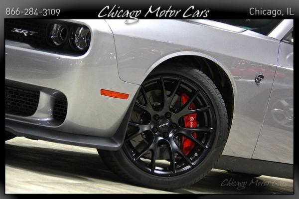 Used 2015 Dodge Challenger SRT Hellcat SRT Hellcat for sale Sold at Chicago Motor Cars in West Chicago IL 60185 5