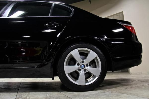 New 2008 BMW 528xi AWD for sale Sold at Chicago Motor Cars in West Chicago IL 60185 6