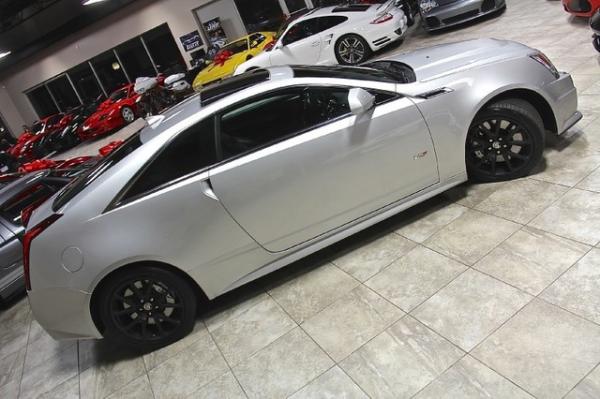 New-2011-Cadillac-CTS-V