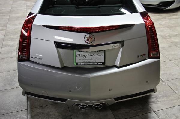 New-2011-Cadillac-CTS-V