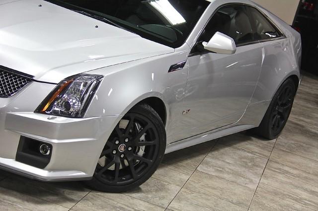 New-2011-Cadillac-CTS-V