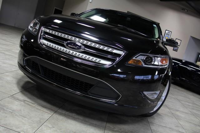 New-2010-Ford-Taurus-SHO-AWD