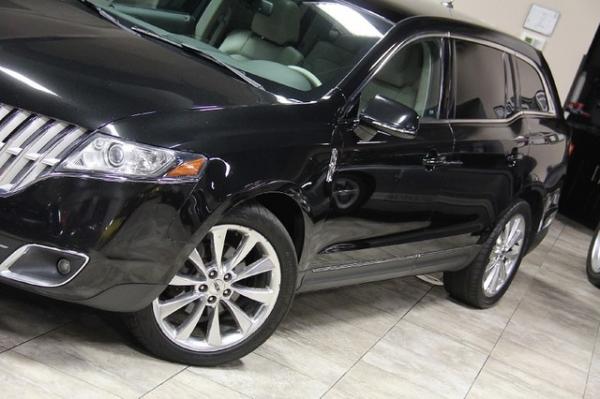 New 2010 LINCOLN MKT w/EcoBoost AWD for sale Sold at Chicago Motor Cars in West Chicago IL 60185 6