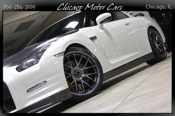 Used 2014 Nissan GT-R Black Edition for sale Sold at Chicago Motor Cars in West Chicago IL 60185 5