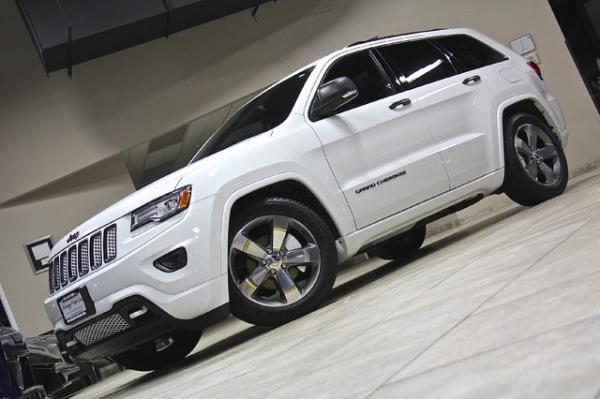 New 2015 Jeep Grand Cherokee Overland 4WD for sale Sold at Chicago Motor Cars in West Chicago IL 60185 4