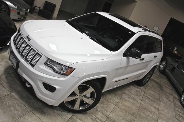 New 2015 Jeep Grand Cherokee Overland 4WD for sale Sold at Chicago Motor Cars in West Chicago IL 60185 5