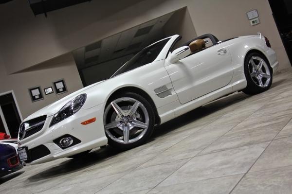 New 2011 Mercedes-Benz SL550 SL550 for sale Sold at Chicago Motor Cars in West Chicago IL 60185 3