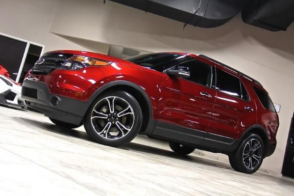 New 2013 Ford Explorer Sport 4WD Sport for sale Sold at Chicago Motor Cars in West Chicago IL 60185 2