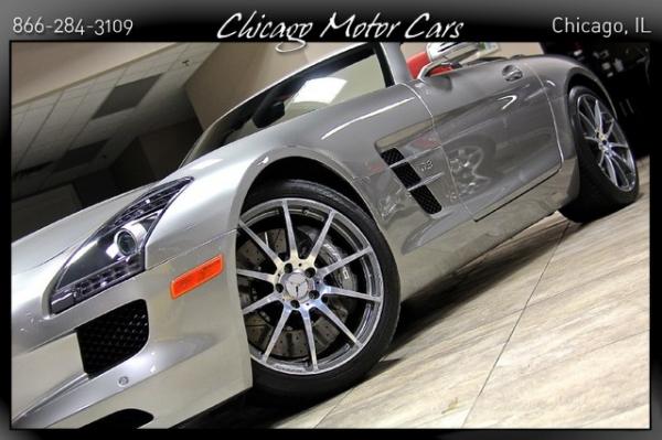 Used 2012 Mercedes-Benz SLS AMG Roadster SLS AMG for sale Sold at Chicago Motor Cars in West Chicago IL 60185 6