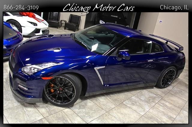 Used-2015-Nissan-GT-R-Premium