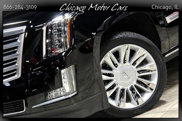 Used 2015 Cadillac Escalade Platinum Edition AWD for sale Sold at Chicago Motor Cars in West Chicago IL 60185 4