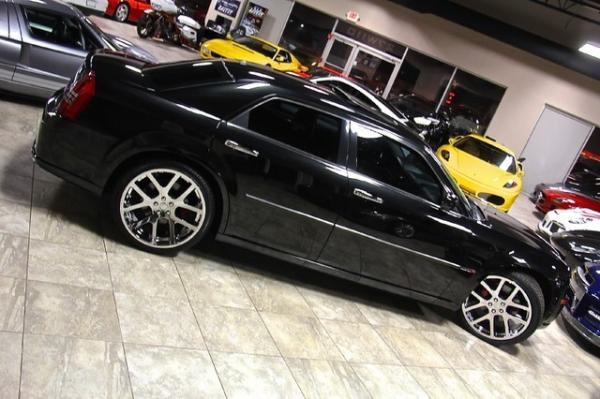 New-2006-Chrysler-300C-SRT8