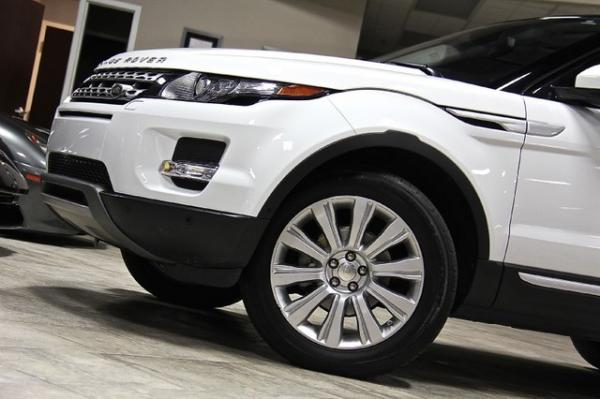 New 2014 Land Rover Range Rover Evoque Prestige Prestige for sale Sold at Chicago Motor Cars in West Chicago IL 60185 3