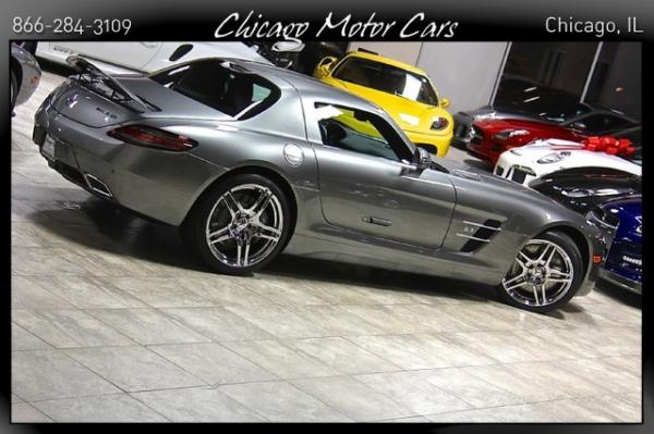 Used-2011-Mercedes-Benz-SLS-AMG-Gullwing