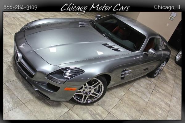 Used 2011 Mercedes-Benz SLS AMG Gullwing for sale Sold at Chicago Motor Cars in West Chicago IL 60185 5