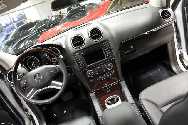 New-2011-Mercedes-Benz-GL450-4-Matic