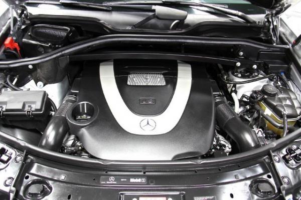 New-2011-Mercedes-Benz-GL450-4-Matic