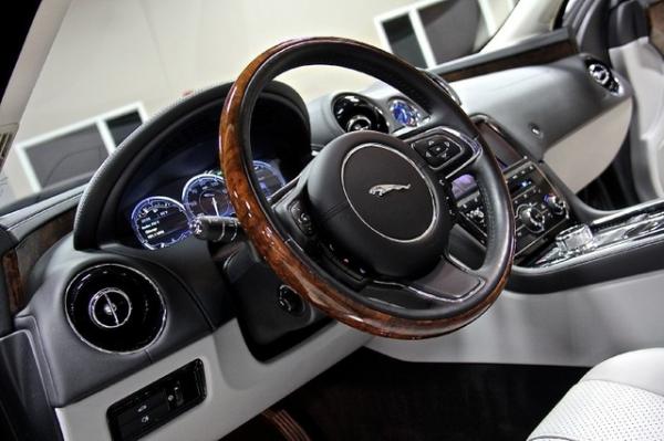 New-2013-Jaguar-XJ-AWD