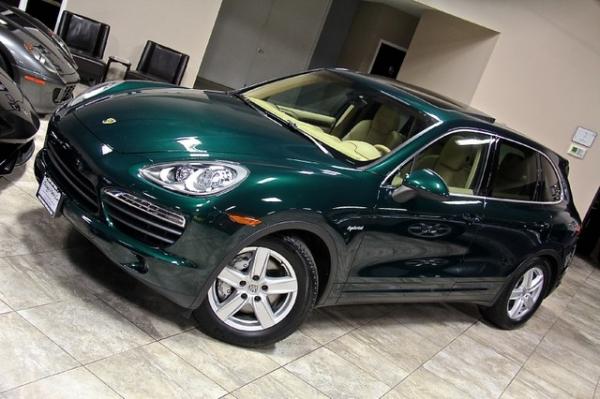 New 2011 Porsche Cayenne Hybrid S S Hybrid for sale Sold at Chicago Motor Cars in West Chicago IL 60185 4