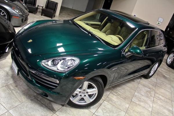 New-2011-Porsche-Cayenne-Hybrid-S-S-Hybrid