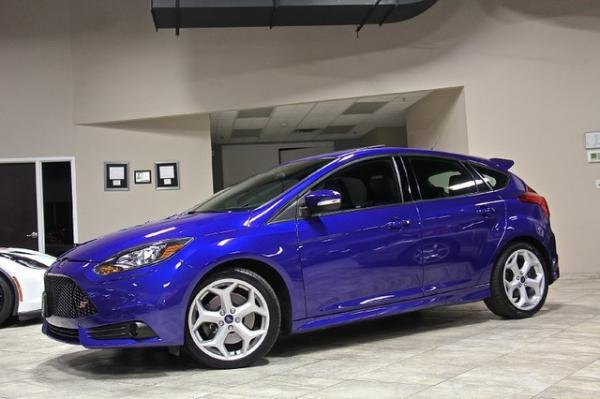 New-2013-Ford-Focus-ST-ST