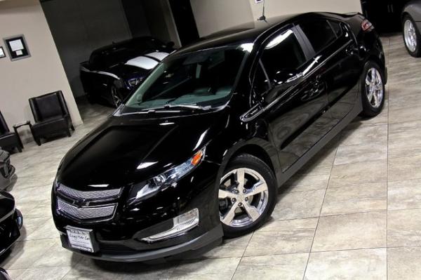 New 2013 Chevrolet Volt for sale Sold at Chicago Motor Cars in West Chicago IL 60185 4