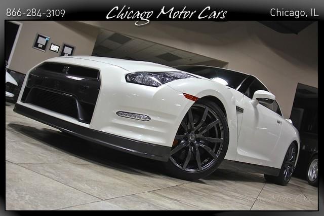 Used-2013-Nissan-GT-R-Black-Edition