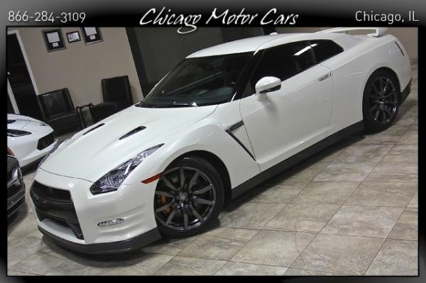 Used 2013 Nissan GT-R Black Edition for sale Sold at Chicago Motor Cars in West Chicago IL 60185 3