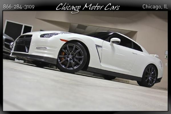Used 2013 Nissan GT-R Black Edition for sale Sold at Chicago Motor Cars in West Chicago IL 60185 4