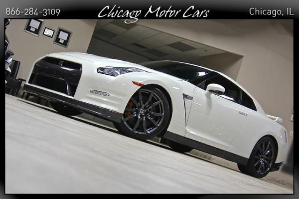 Used 2013 Nissan GT-R Black Edition for sale Sold at Chicago Motor Cars in West Chicago IL 60185 6