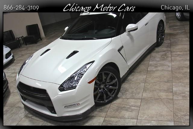 Used-2013-Nissan-GT-R-Black-Edition