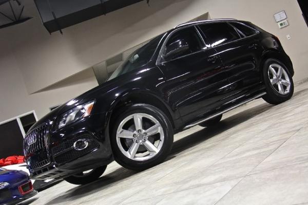 New 2012 Audi Q5 Quattro 3.2L Prestige 3.2 quattro Prestige for sale Sold at Chicago Motor Cars in West Chicago IL 60185 2