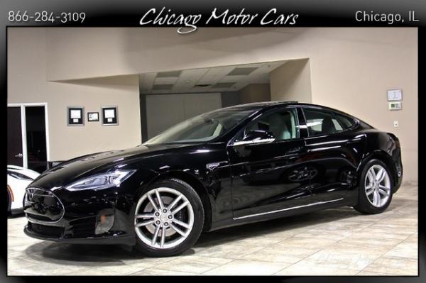 Used-2015-Tesla-Model-S-70D